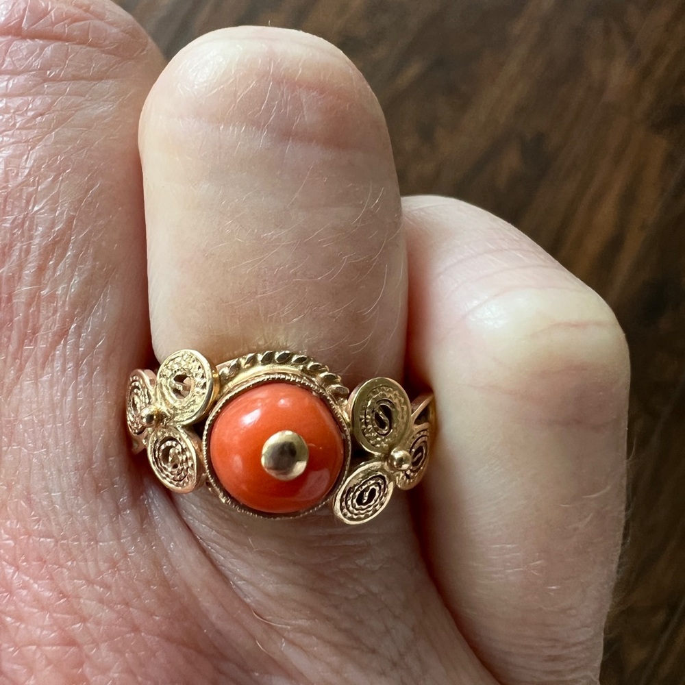 Coral 14kt rose gold ring, size 7.5